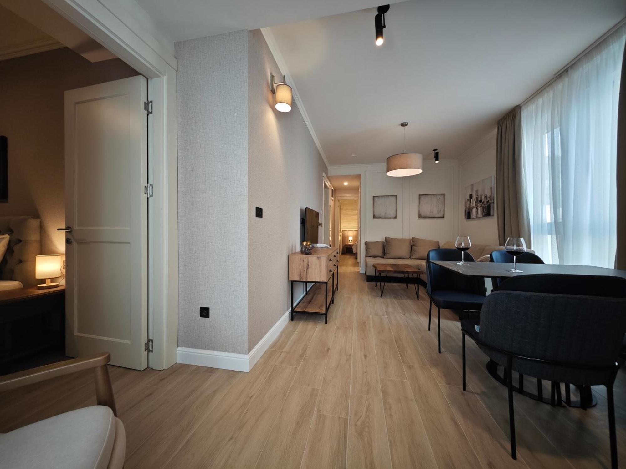 Invictus Hotel Budva Exterior photo